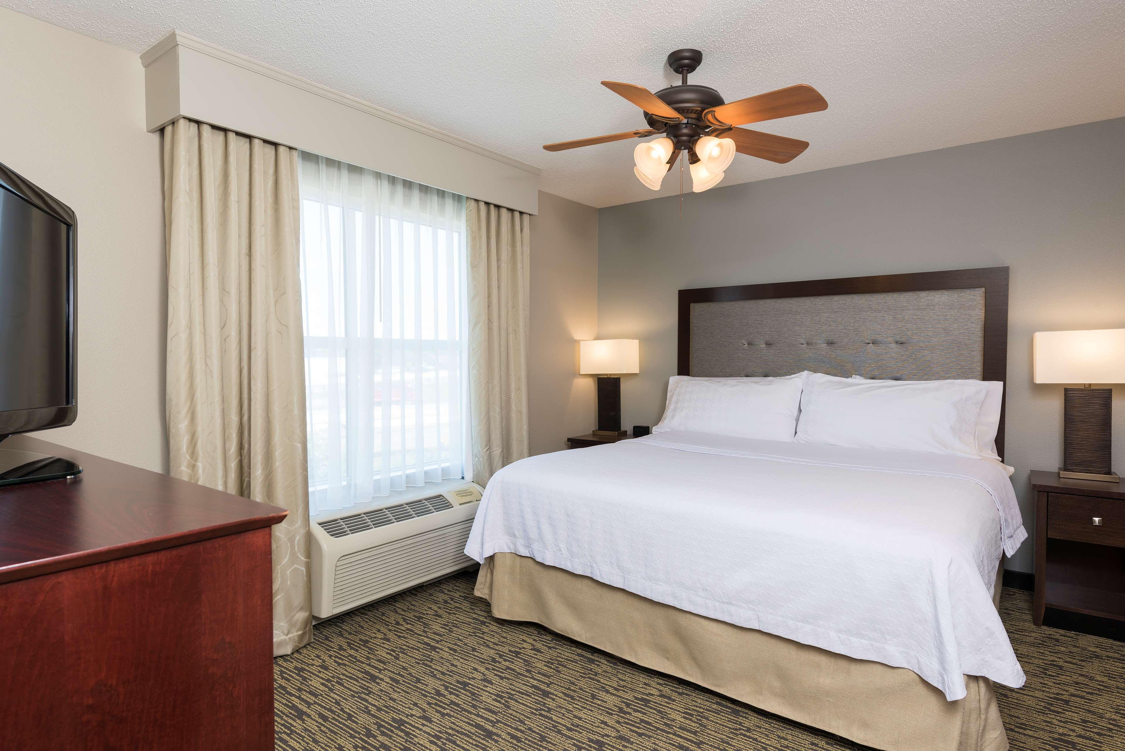 Homewood Suites By Hilton Indianapolis Northwest Exterior photo